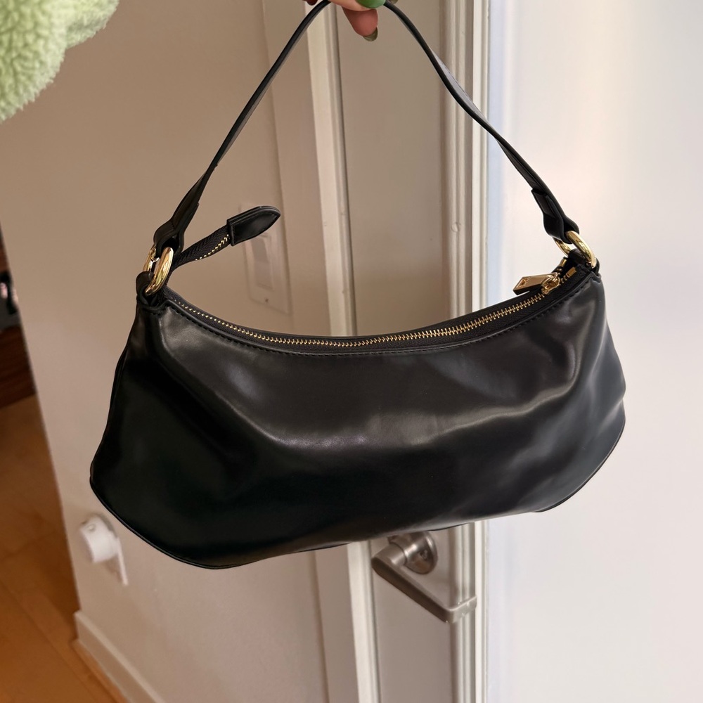 JW PEI Lily Shoulder Bag – Black - Picture 4 of 7